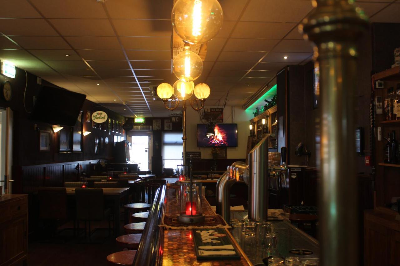 Hotel,cafe,biljart POT Groenlo Exteriör bild