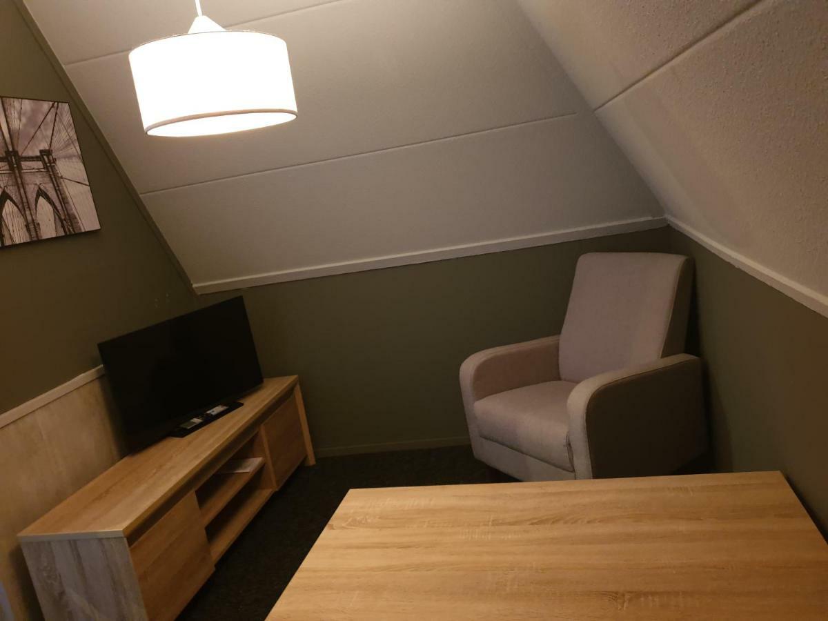 Hotel,cafe,biljart POT Groenlo Exteriör bild